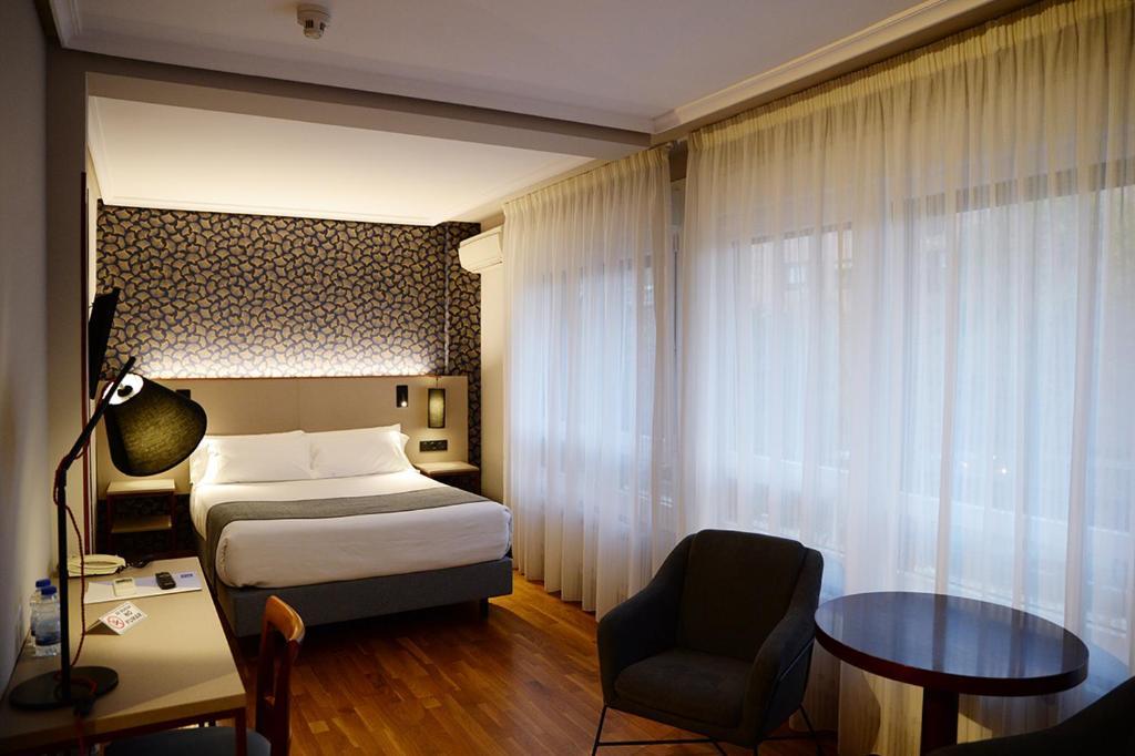 Hotel Castilla Vieja Palencia Extérieur photo